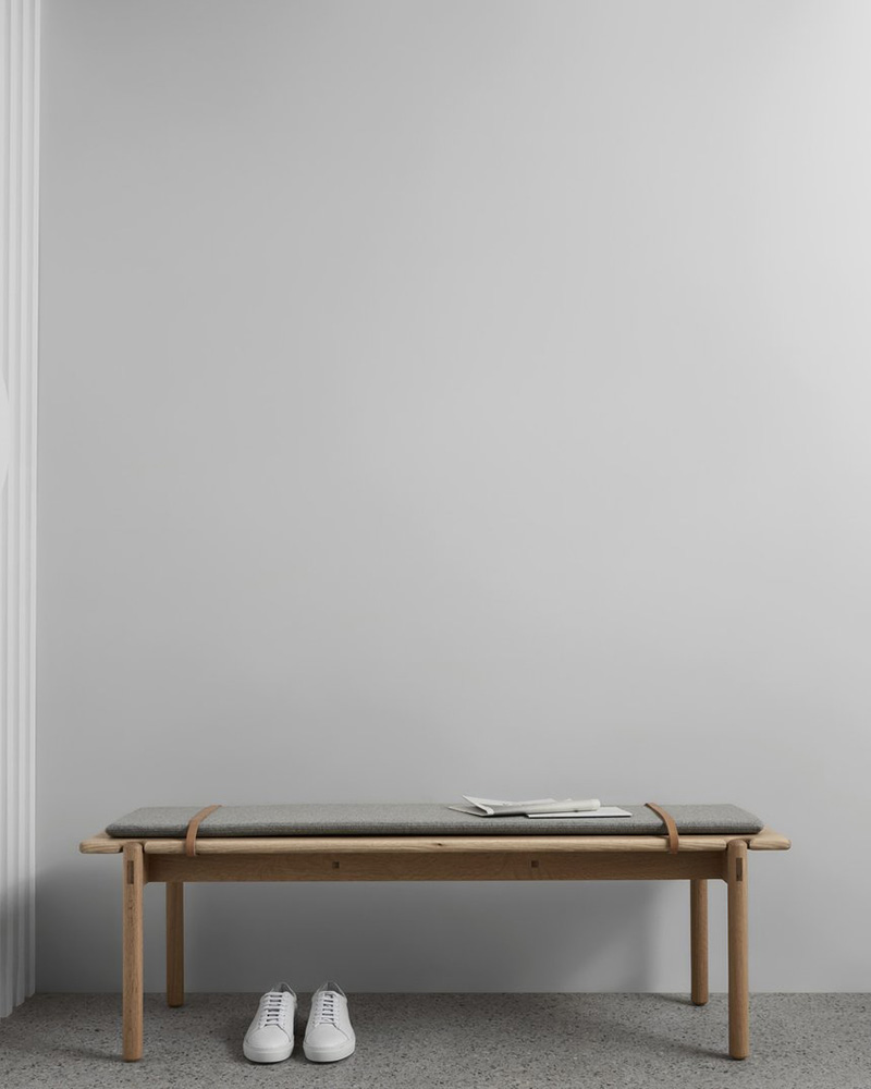 AOB-S Benchseat Upholstered
