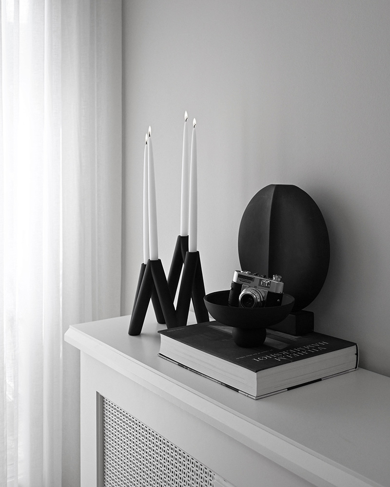 W Candle Holder