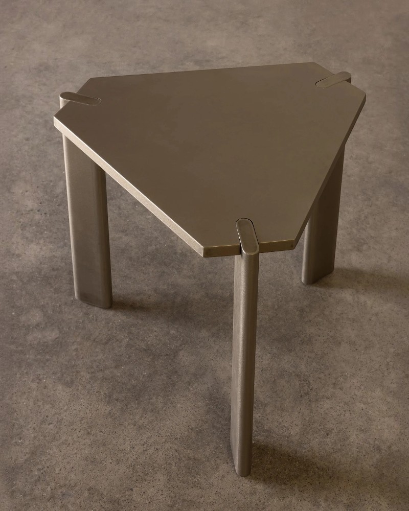 Yuuki Side Table